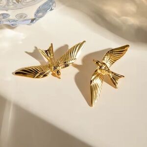 Vintage Gold Bird Earrings